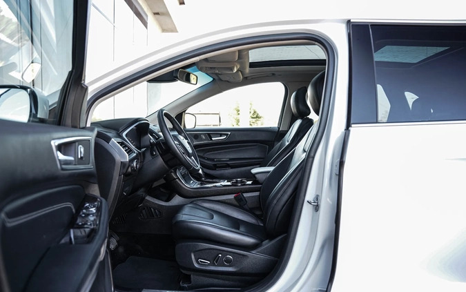 Ford EDGE cena 89900 przebieg: 123624, rok produkcji 2017 z Bieruń małe 667
